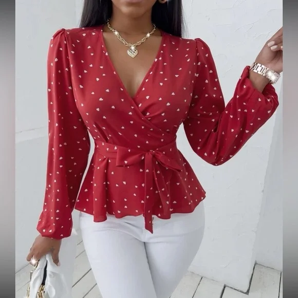 Hearts print belted peplum blouse - Picture 13 of 16